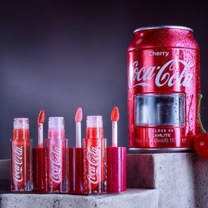 Glamlite Cherry Cola Lip Gloss Trip, NIP